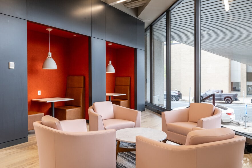 More Photos Of 330 2nd Ave S, Minneapolis Office For Lease