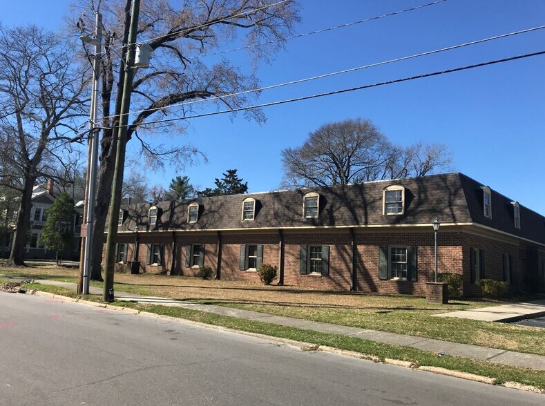 More Photos Of 310 Dick St, Fayetteville Office For Lease