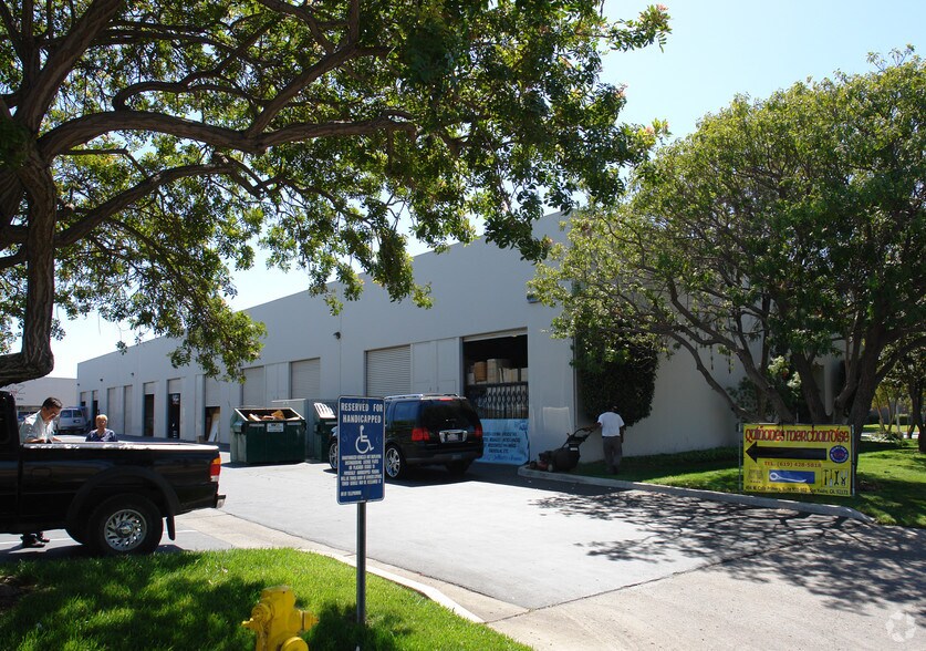 More Photos Of 494 W Calle Primera, San Diego Unknown For Lease