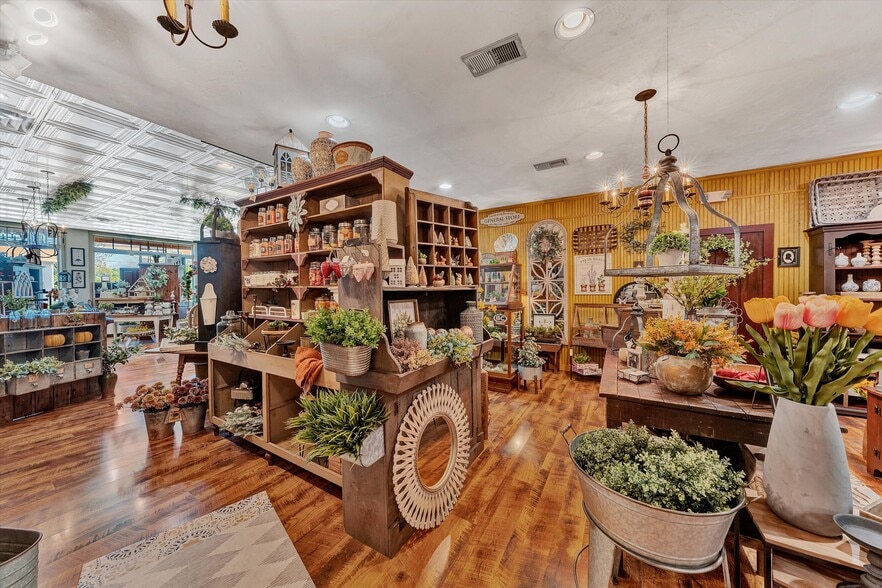 More Photos Of 2821 W Main St, Salem General Retail For Sale