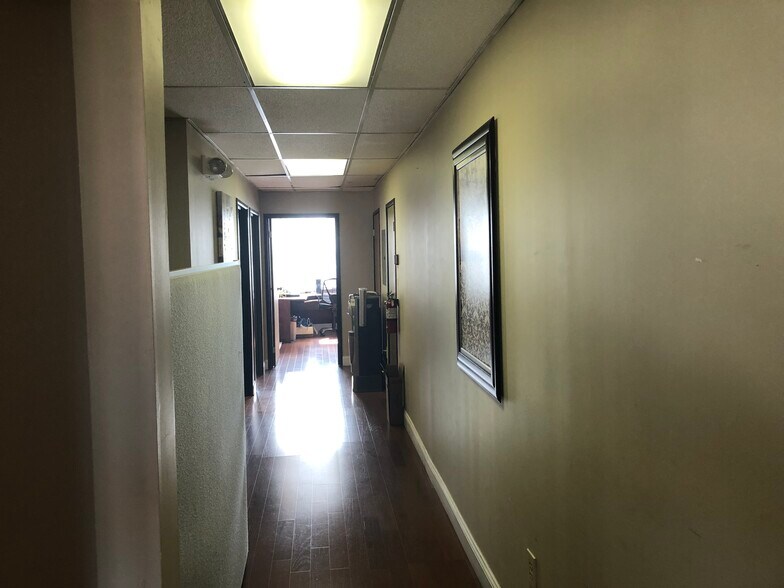 More Photos Of 271 US Highway 46, Fairfield Office For Lease