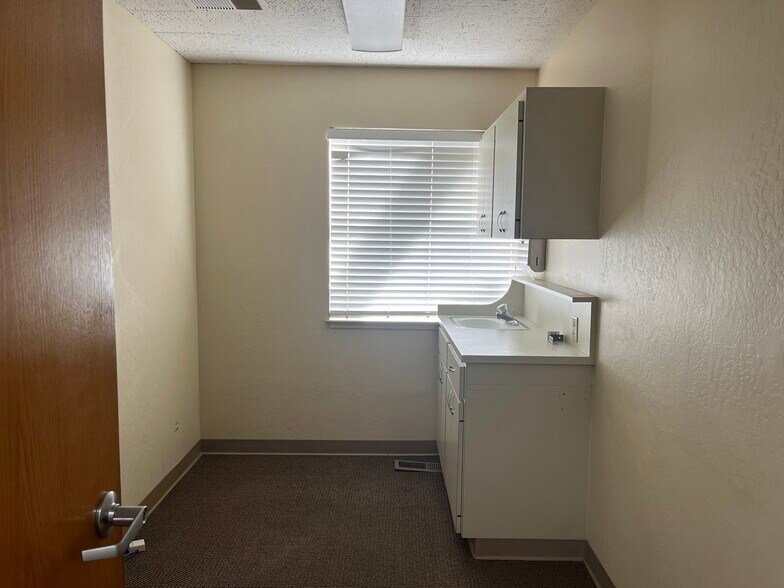 More Photos Of 2100 Otis Dr, Alameda Medical For Sale