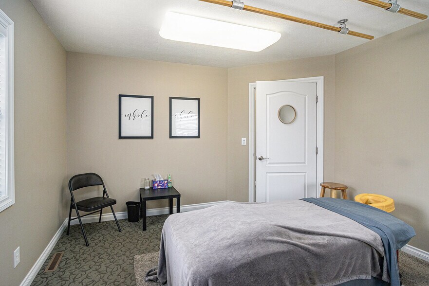 More Photos Of 4744 Beckley Rd, Battle Creek Office Residential For Sale