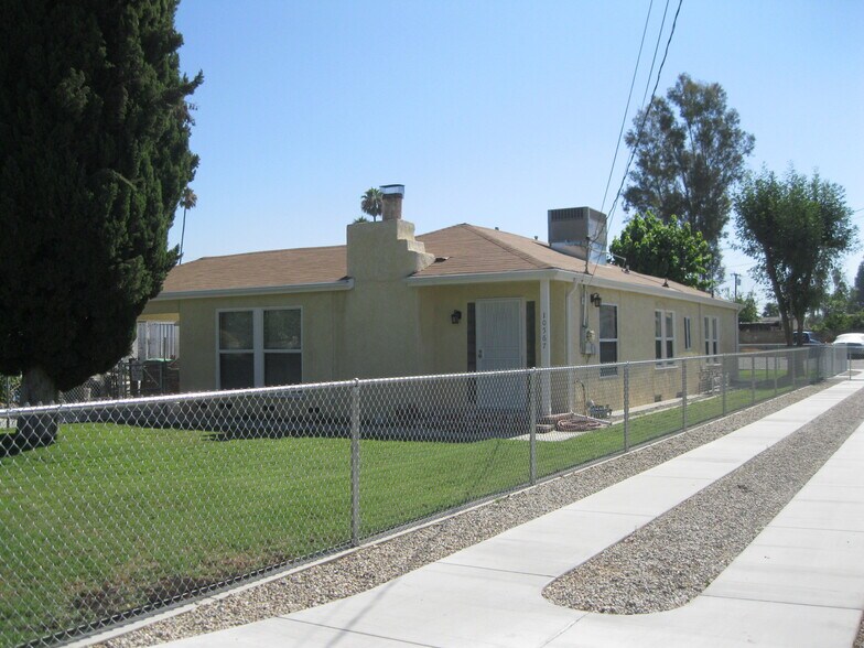 Primary Photo Of 10567 Ohio St, Loma Linda Multifamily For Sale