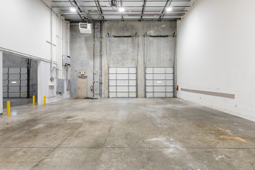 More Photos Of 195 Chastain Meadows Ct NW, Kennesaw Industrial For Lease