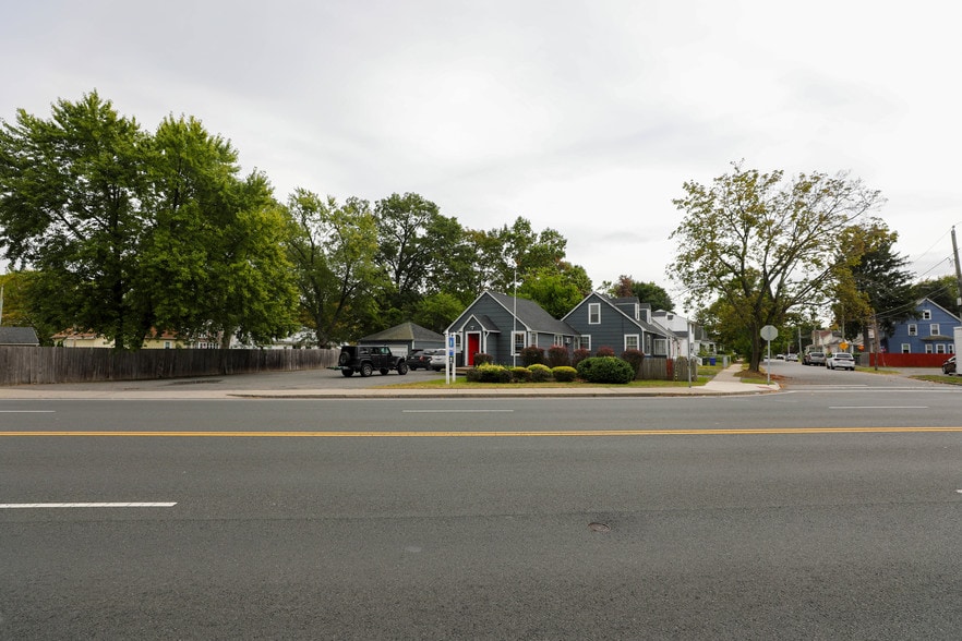 More Photos Of 5 Barber St, Springfield Office Residential For Sale