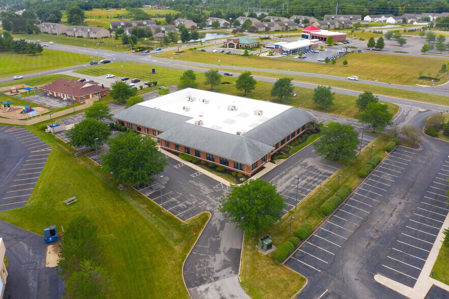 More Photos Of 10567 Sawmill Pky, Powell Office For Lease