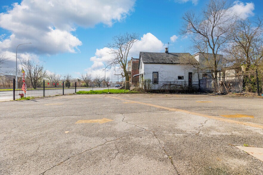 More Photos Of 10620 S Vincennes Ave, Chicago Carwash For Sale