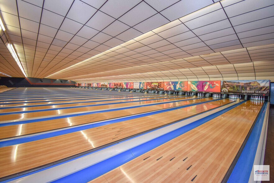 More Photos Of 28 N Bowl Ln, Plattsburgh Sports And Entertainment For Sale