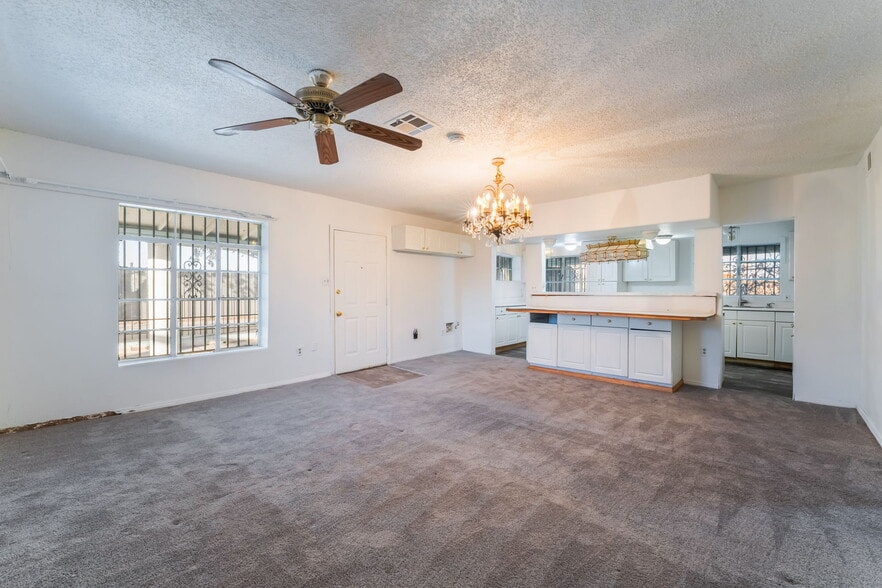 More Photos Of 3759 Glen Ave, Las Vegas Healthcare For Sale