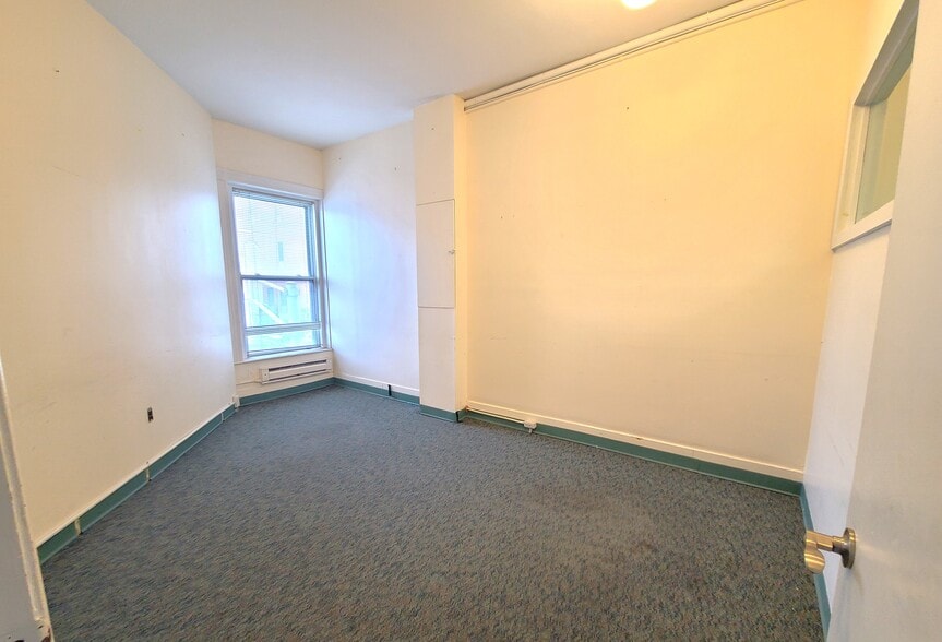 More Photos Of 59 Meridian St, East Boston Office Residential For Sale