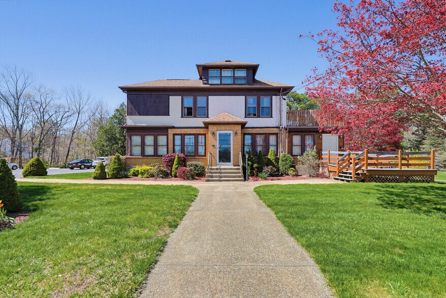 More Photos Of 1496 Victory Hwy, Oakland Flex For Sale