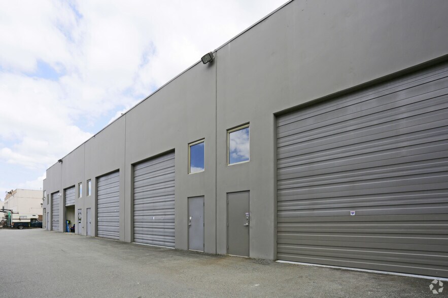 More Photos Of 11435 201A St, Maple Ridge Warehouse For Lease