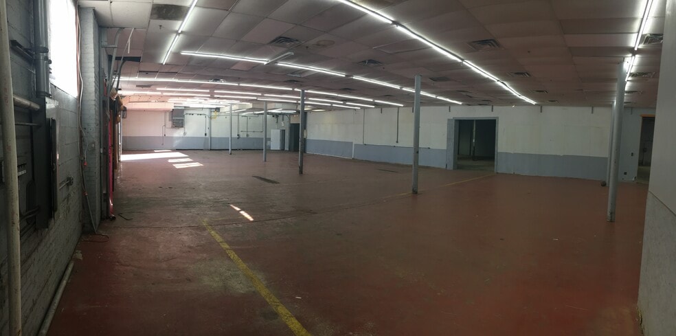 More Photos Of 126 Pennsylvania Ave, Paterson Manufacturing For Lease