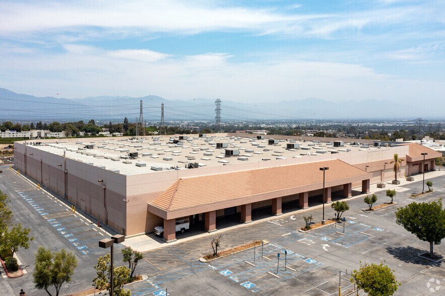 More Photos Of 1345 N Montebello Blvd, Montebello Freestanding For Lease