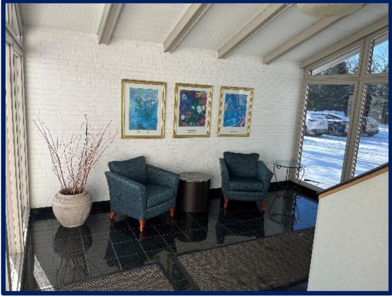 More Photos Of 1415 Lilac Dr N, Golden Valley Office For Lease