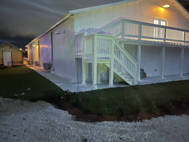 More Photos Of 4680 Volunteer Rd, Southwest Ranches Lodge Meeting Hall For Sale