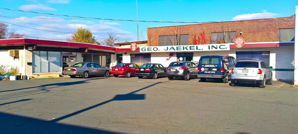 More Photos Of 515 Lehigh Ave, Union Township Flex For Lease