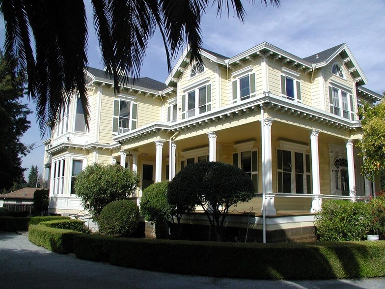 Primary Photo Of 1040 Noel Dr, Menlo Park Office For Lease