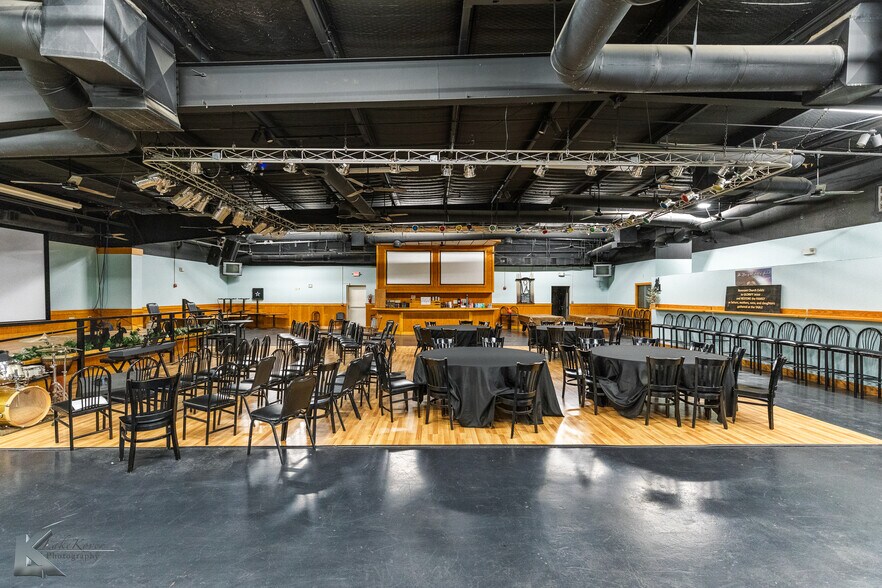 More Photos Of 550 E South 11Th St, Abilene Restaurant For Sale