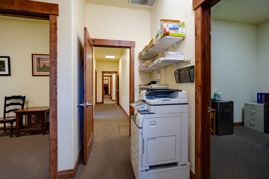 More Photos Of 675 Snapdragon Way, Steamboat Springs Office For Sale