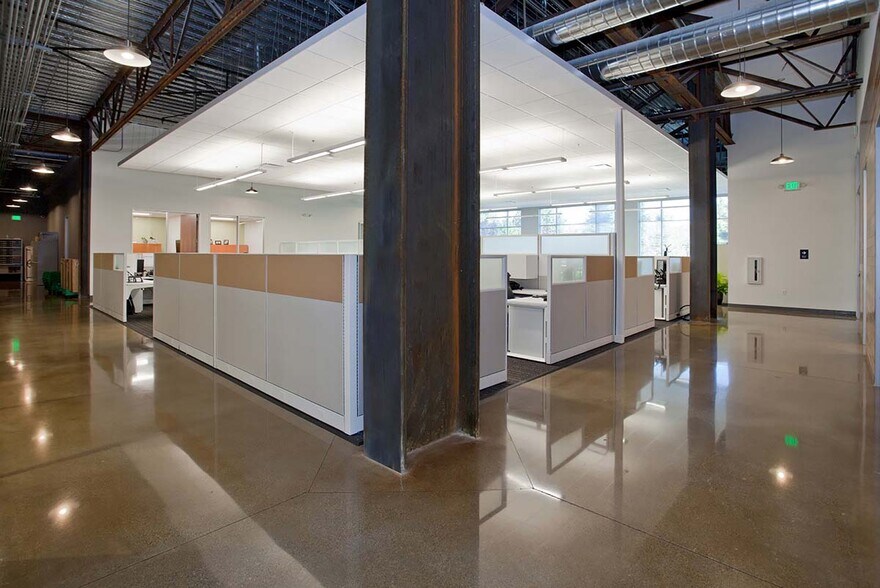 More Photos Of 1800 S McDowell Blvd, Petaluma Unknown For Lease