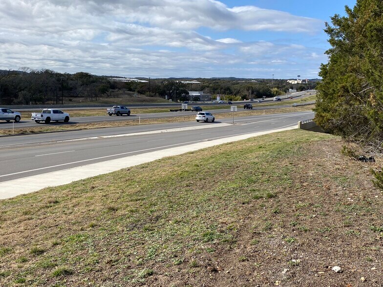 More Photos Of 1480 S Main St, Boerne Land For Sale