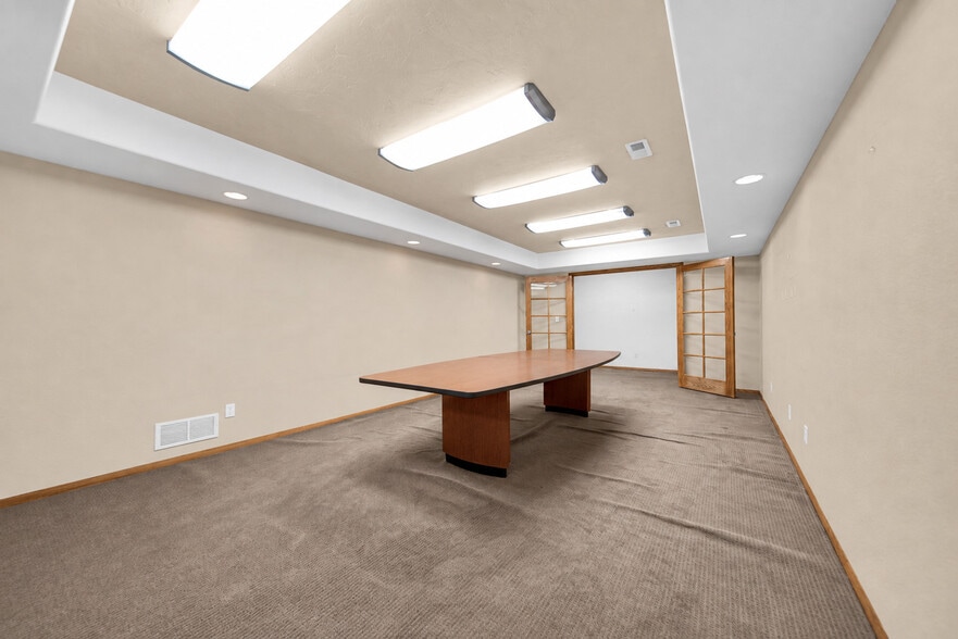 More Photos Of 138 West St, Fort Morgan Flex For Sale