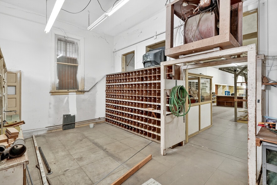 More Photos Of 360-362 Central Ave, Fillmore Storefront For Sale