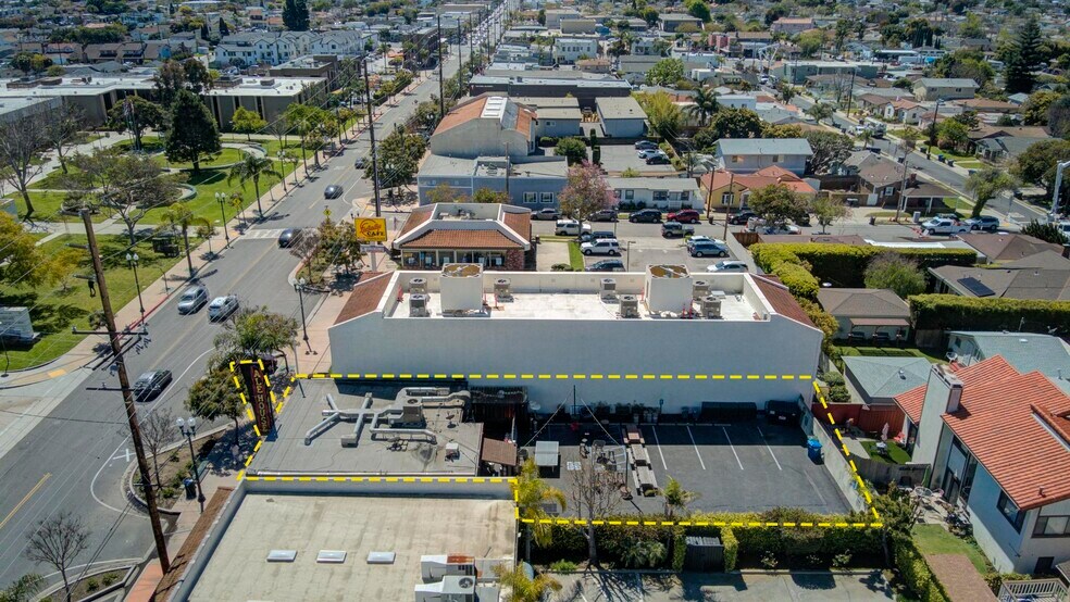 More Photos Of 24123 Narbonne Ave, Lomita Bar For Sale