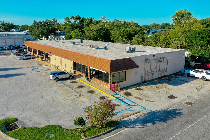 More Photos Of 1396 N Nova Rd, Daytona Beach Storefront Retail Office For Sale