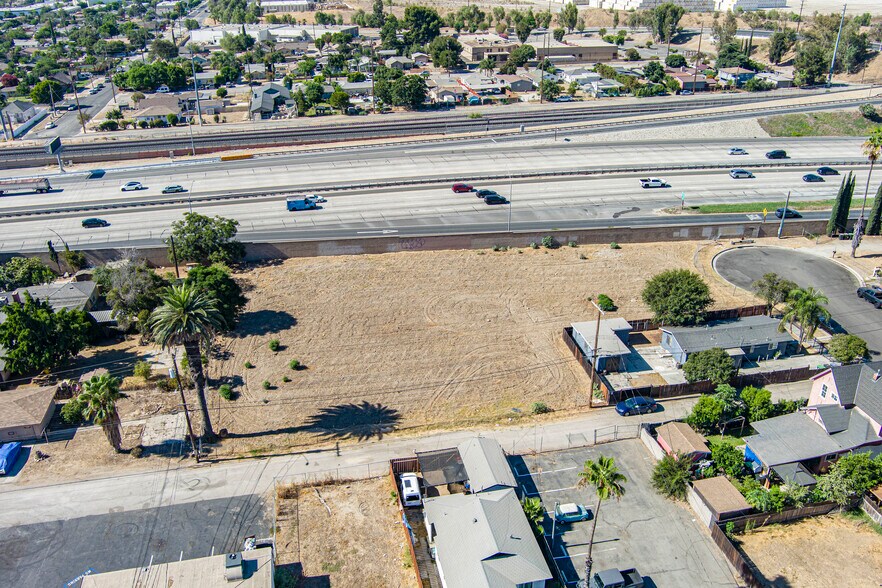 More Photos Of 100 2nd St, Colton Land For Sale