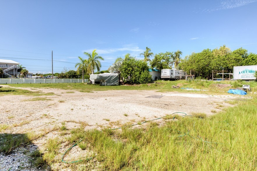 More Photos Of 21423 Overseas Hwy, Cudjoe Key Freestanding For Lease