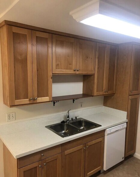 More Photos Of 4435 Estrella Ave, San Diego Apartments For Sale