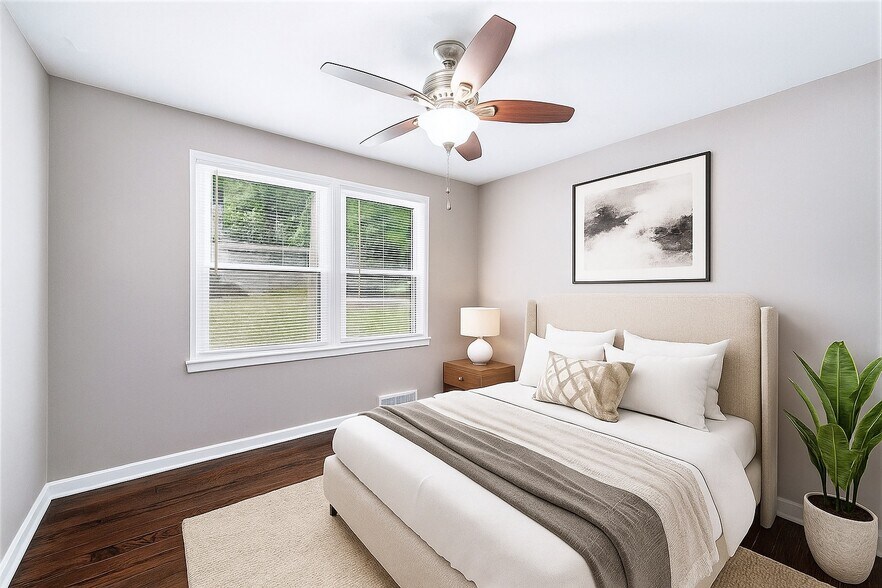 More Photos Of 120 W Elizabeth St, Independence Apartments For Sale