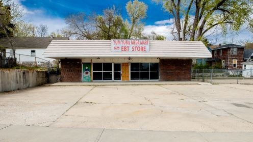 Primary Photo Of 5206-5208 E 24th St, Kansas City Freestanding For Sale