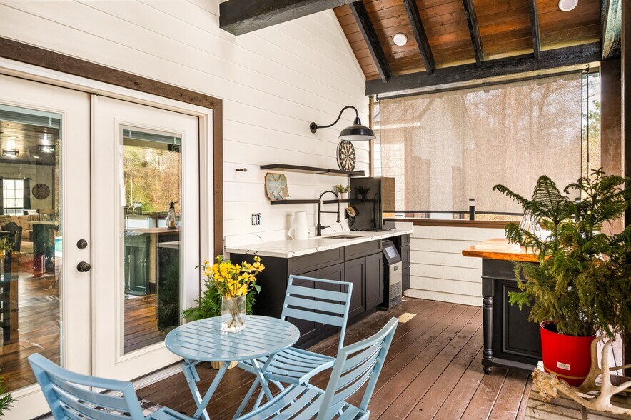 More Photos Of 54 Indian Creek Rd, Woodworth General Retail For Sale