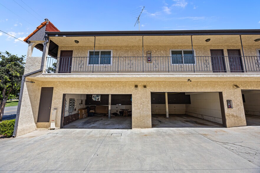 More Photos Of 508 W Imperial Ave, El Segundo Apartments For Sale
