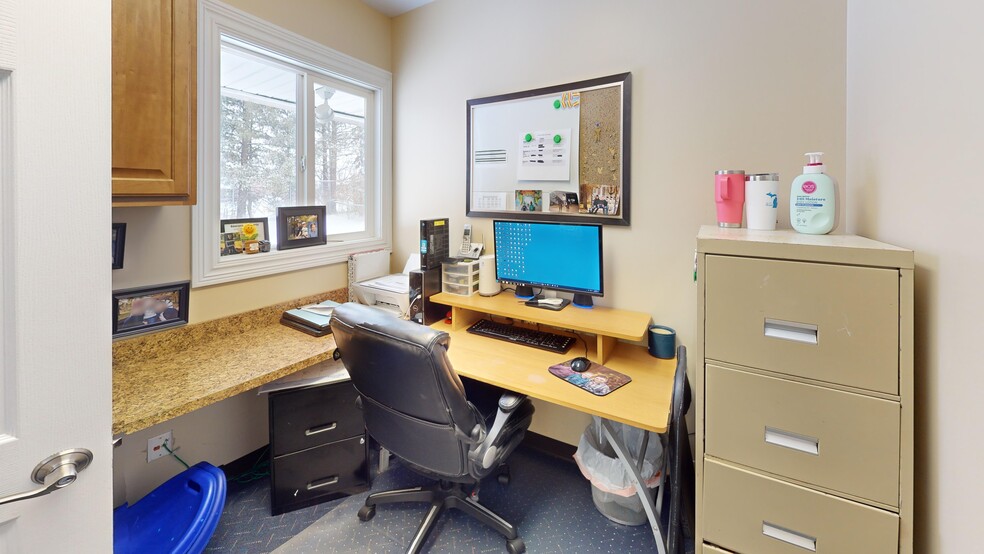 More Photos Of 1025 Yorkshire Dr, Howell Daycare Center For Sale