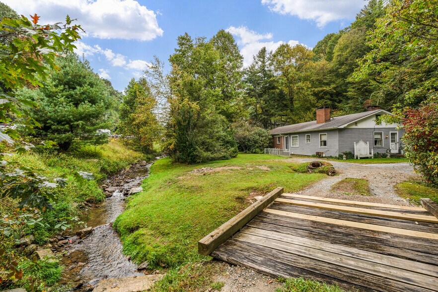 More Photos Of 1794 Hwy 105, Boone Land For Sale