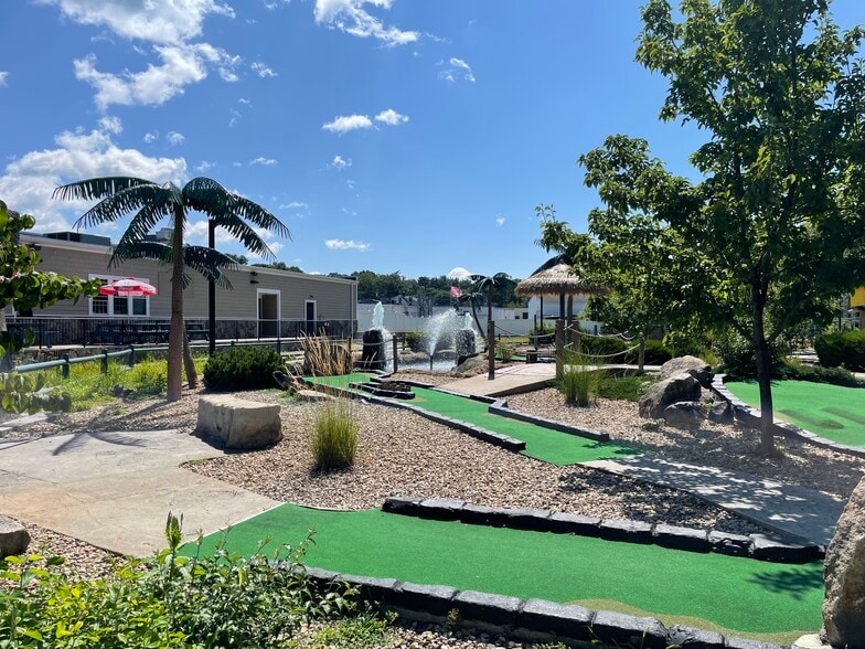 More Photos Of 2087 Main St, Tewksbury Freestanding For Sale