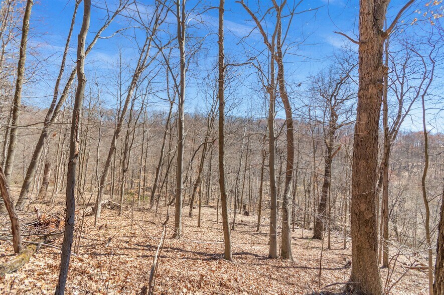 More Photos Of 0 Mt Nebo, Pittsburgh Land For Sale