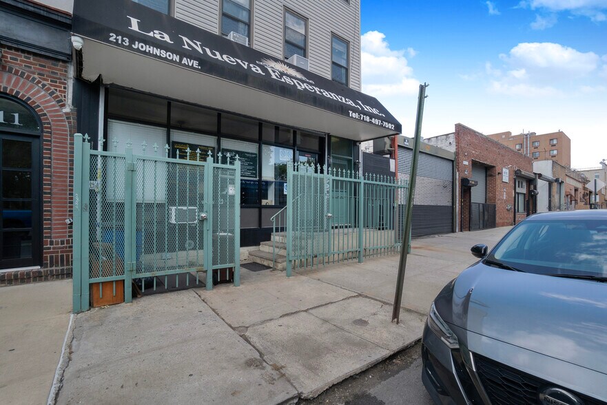 More Photos Of 213 Johnson Ave, Brooklyn Apartments For Sale