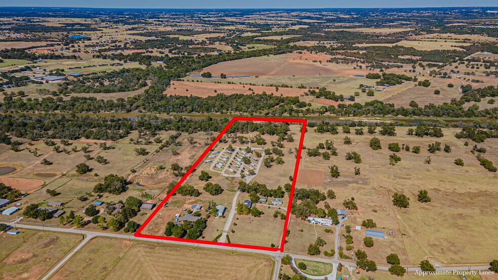 More Photos Of 1275-1299 Big Valley Cir, Lipan Trailer Camper Park For Sale