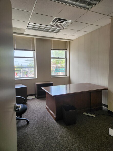 More Photos Of 3218 John F Kennedy Blvd, Jersey City Office For Lease
