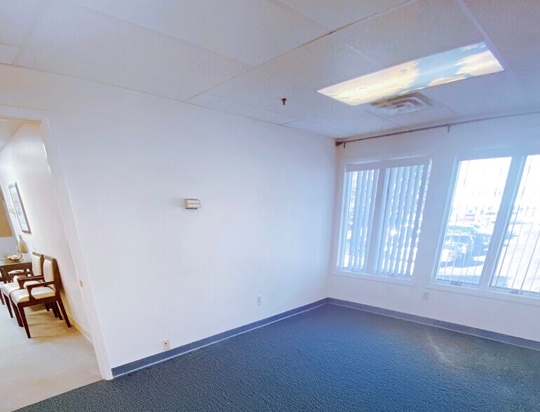 More Photos Of 75 Gilcreast Rd, Londonderry Office For Lease