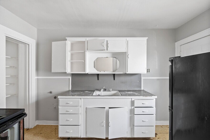 More Photos Of 615-619 S Tancahua St, Corpus Christi Apartments For Sale
