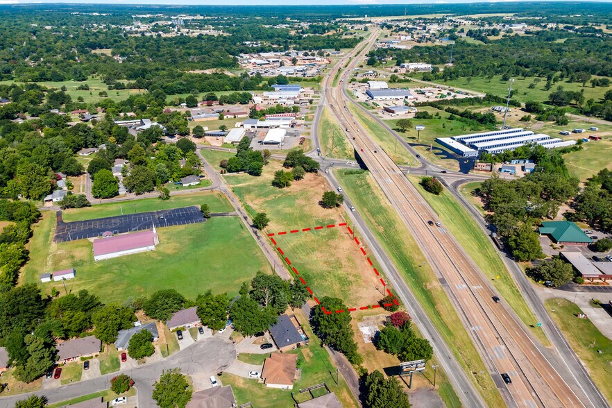 More Photos Of 1520 20th St NE, Paris Land For Sale