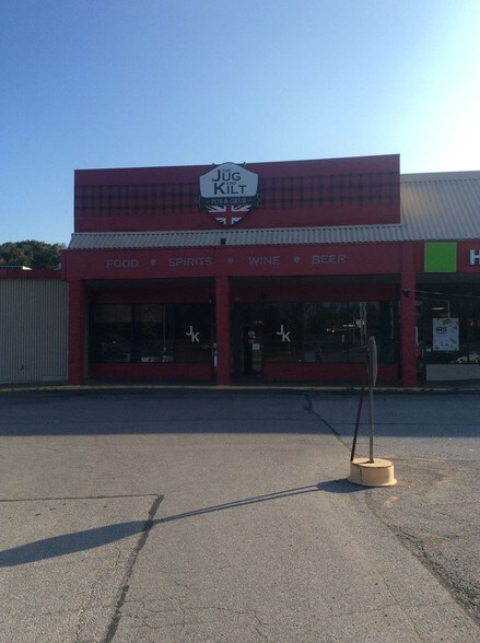 More Photos Of 5636 US Route 60, Huntington Unknown For Lease
