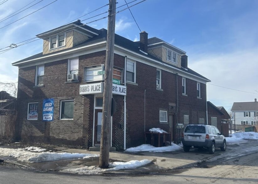 Primary Photo Of 1202 W 18th St, Erie General Retail For Sale